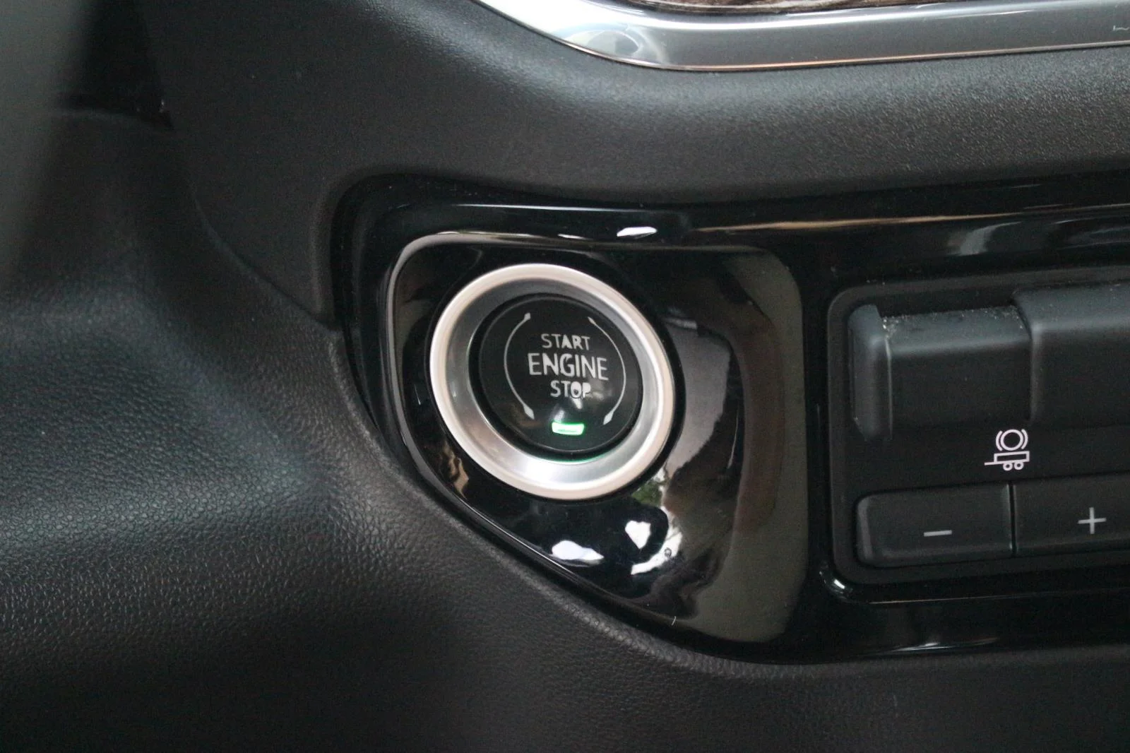 Used 2022 Dark Ash Metallic Chevrolet RST image 30