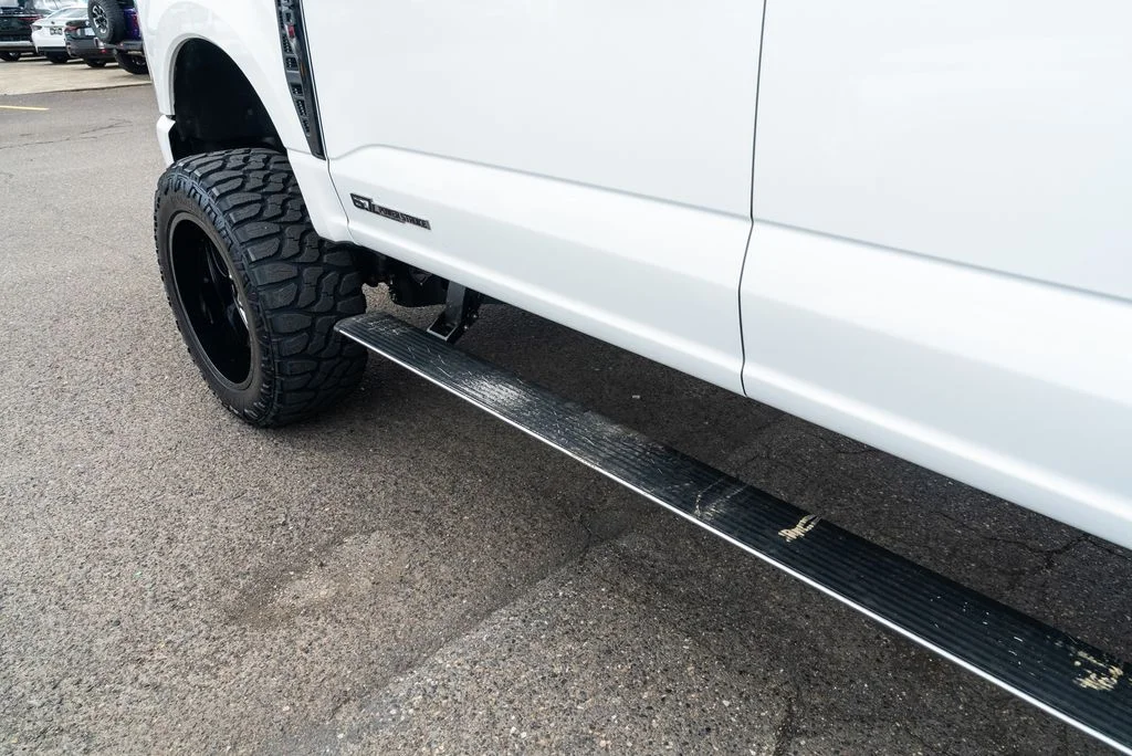 Used 2025 White Ford Platinum image 14
