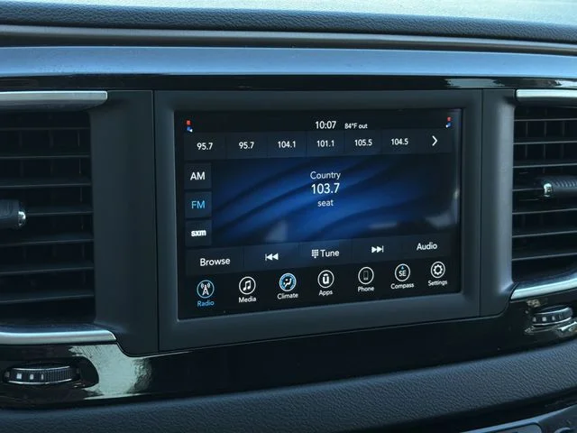 Used 2021 White Chrysler LX image 22