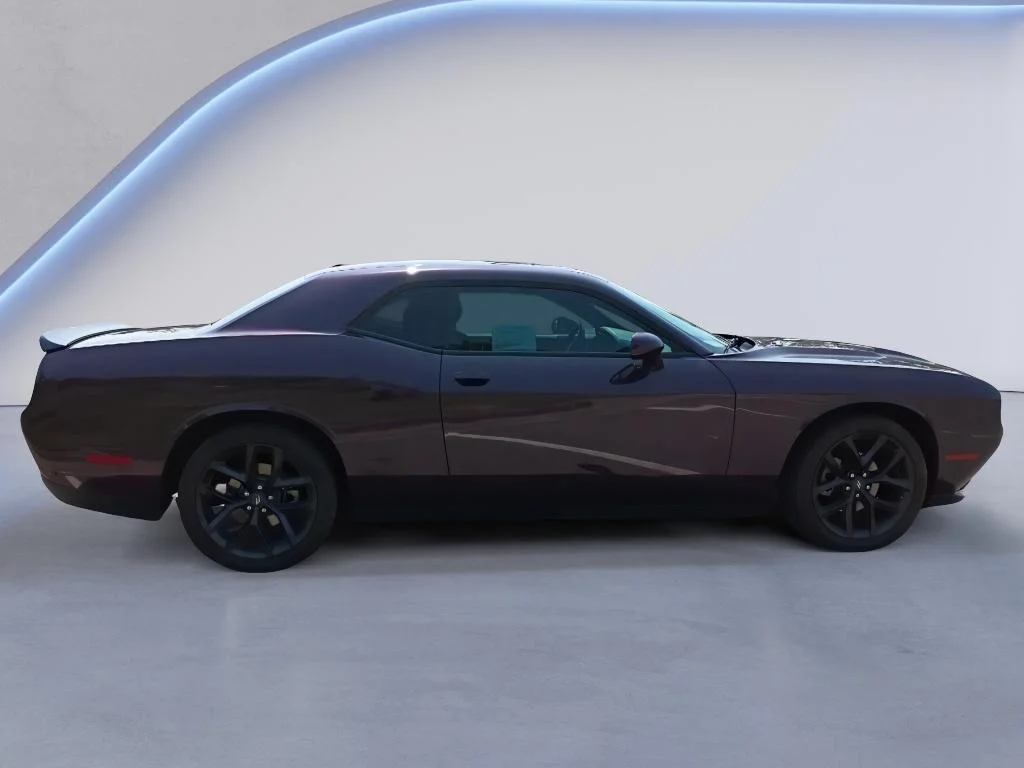 Used 2022 Hellraisin Dodge SXT image 6