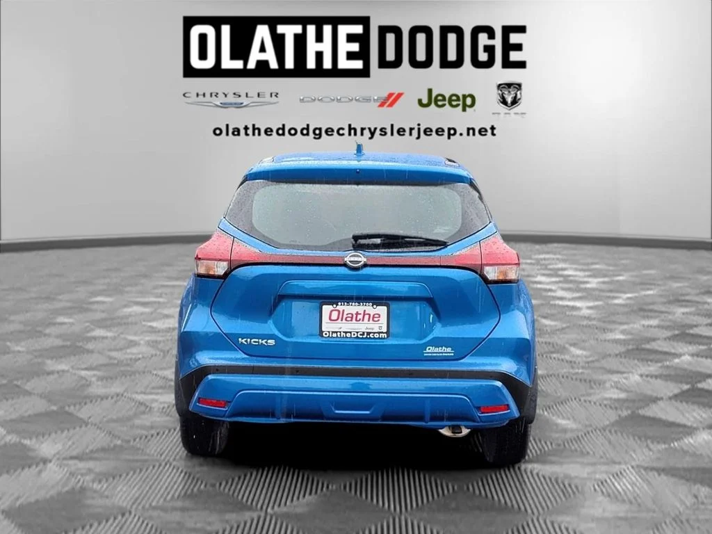Used 2025 Blue Nissan S image 24