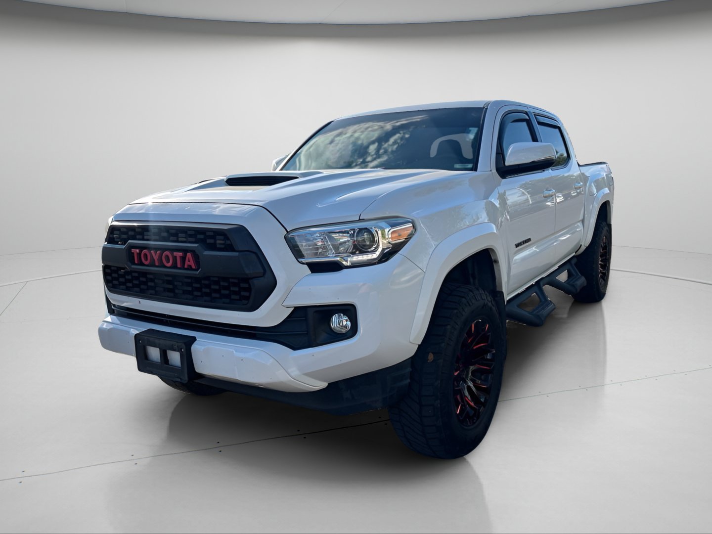 Used 2018 Super White Toyota TRD Sport image 12