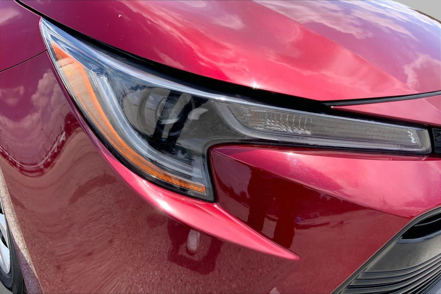 Used 2024 Ruby Flare Pearl Toyota LE image 27