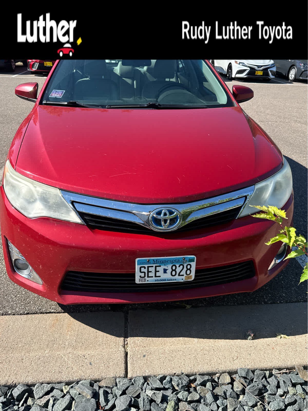 Used 2012 Barcelona Red Metallic Toyota XLE image 1
