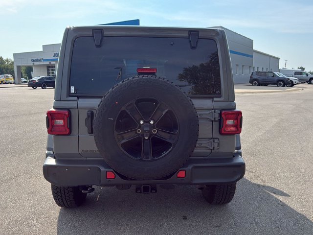 Used 2022 Gray Clearcoat Jeep Unlimited Sahara Altitude image 15
