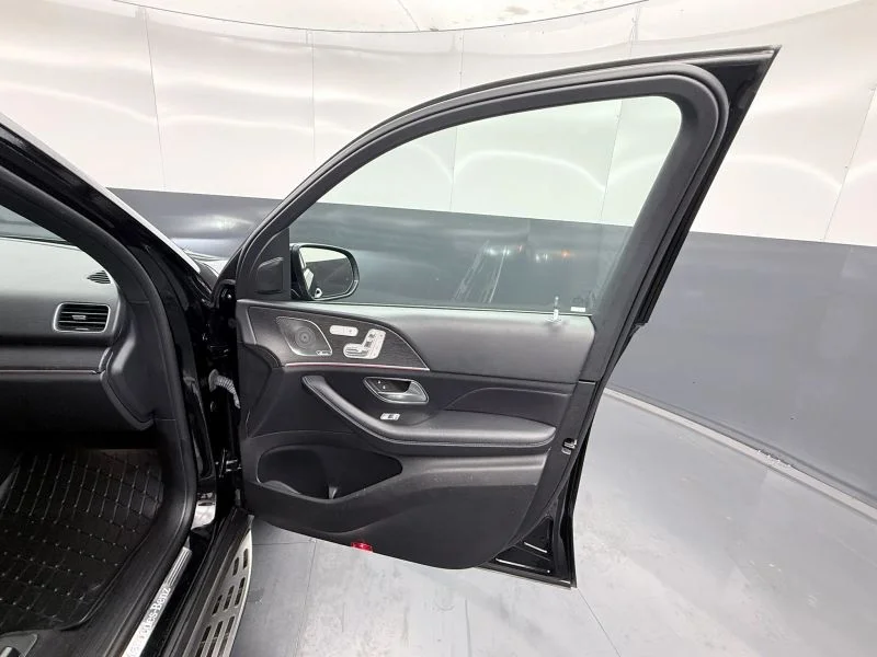 Used 2023  Mercedes-Benz GLE 350 4MATIC® Sport Utility 4D image 9