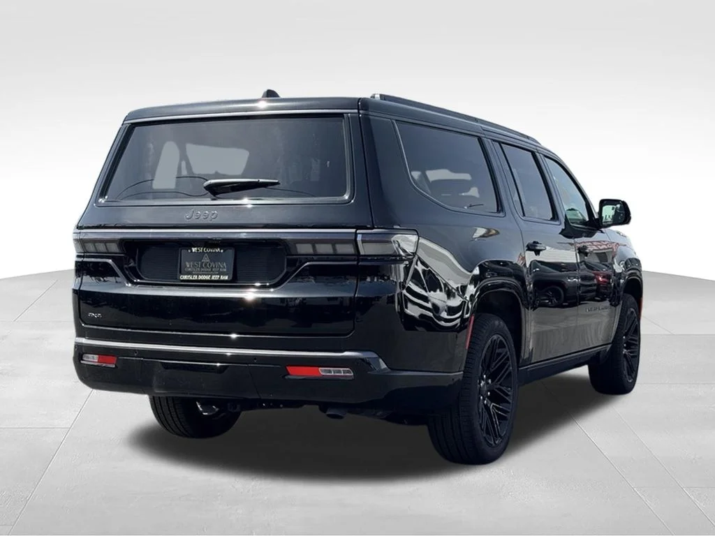 New 2026 High Gloss Black Exterior Paint Jeep Limited Reserve image 10