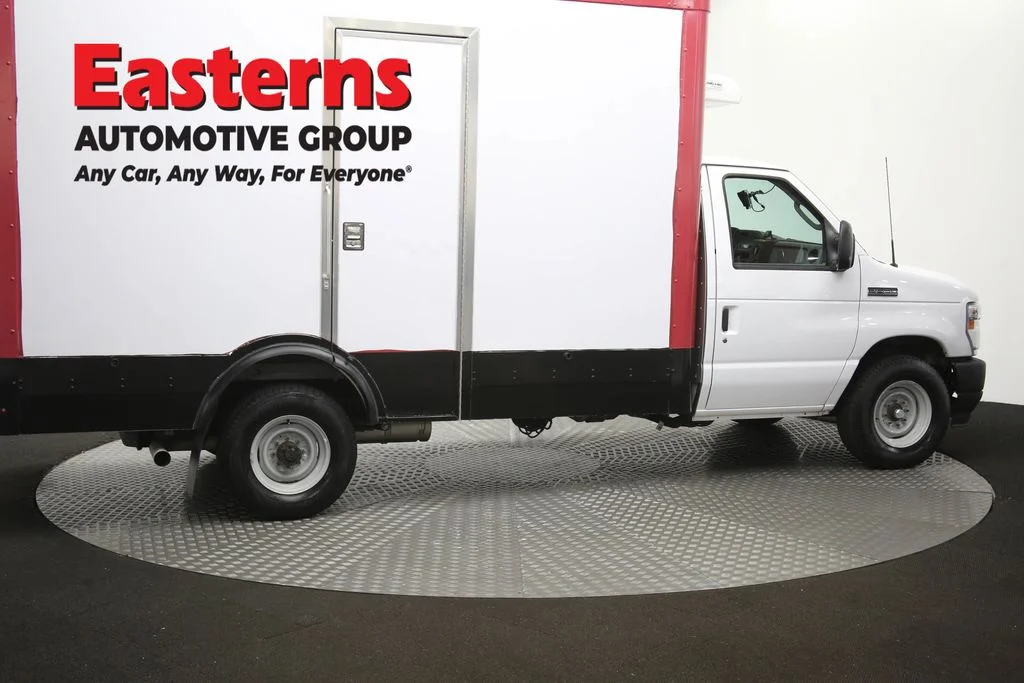 Used 2023 White Ford Base image 42