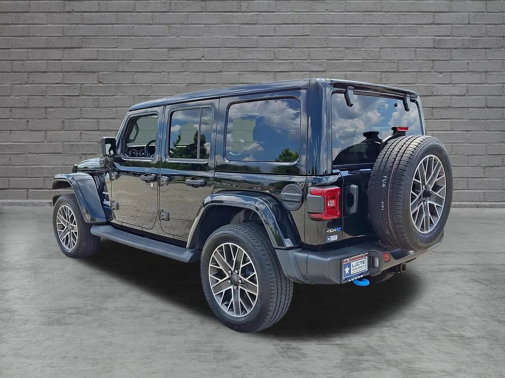 Used 2023 Black Clearcoat Jeep Sahara image 8