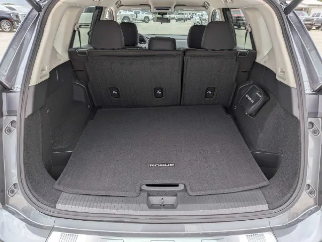 Used 2025 Gray Nissan SV image 15