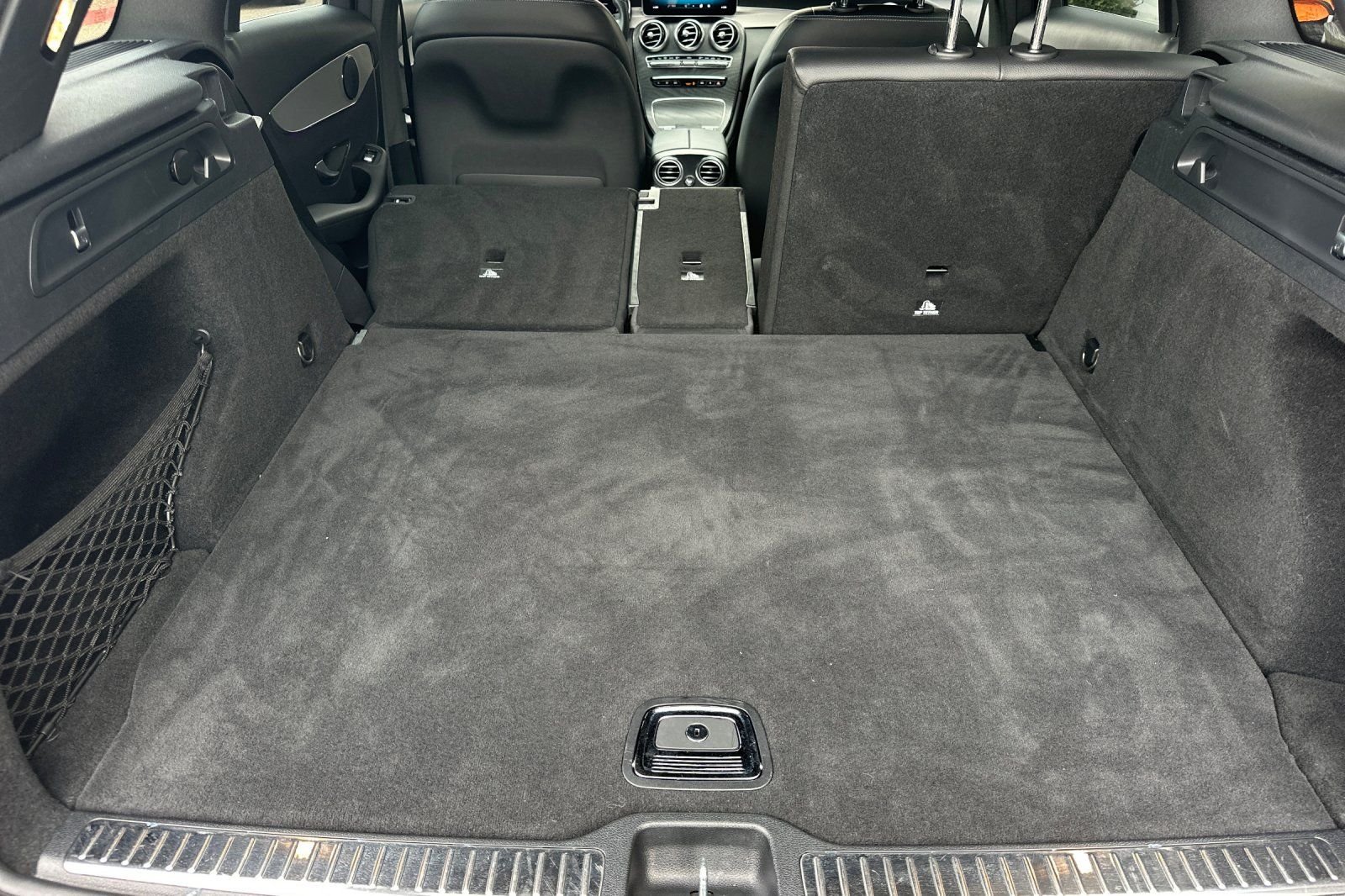 Used 2022 Black Mercedes-Benz GLC 300 image 14