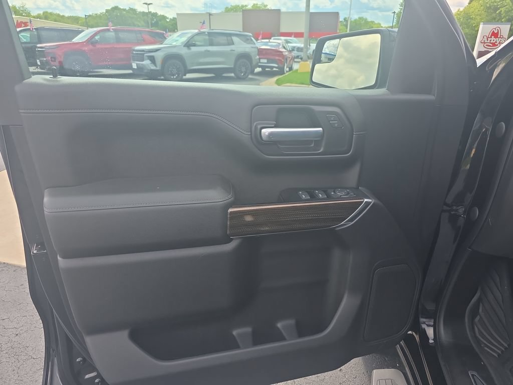2020 Chevrolet Silverado 1500 RST - Photo 12