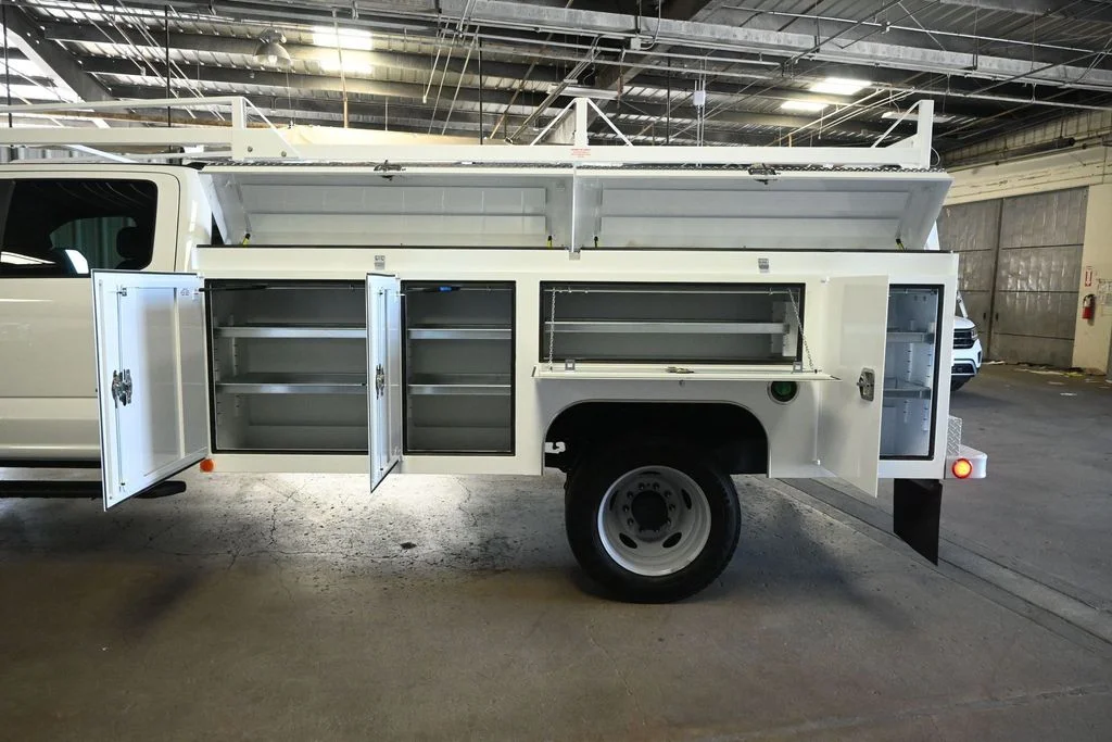 New 2026 Oxford White Ford XL image 30