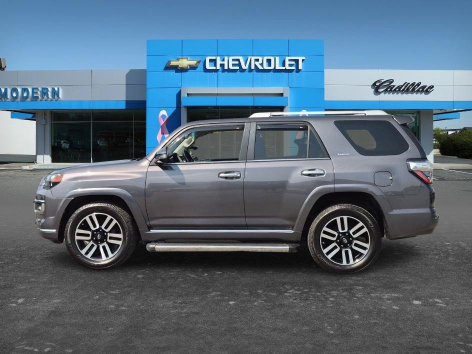 Used 2018 Magnetic Gray Metallic Toyota Limited image 2
