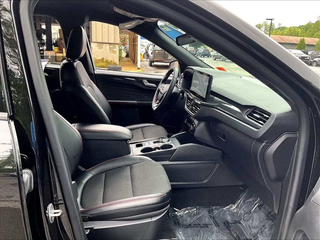 Used 2024 Black Metallic Ford ST-Line Select image 14