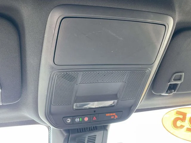 Used 2025 Gray Chevrolet LT image 29