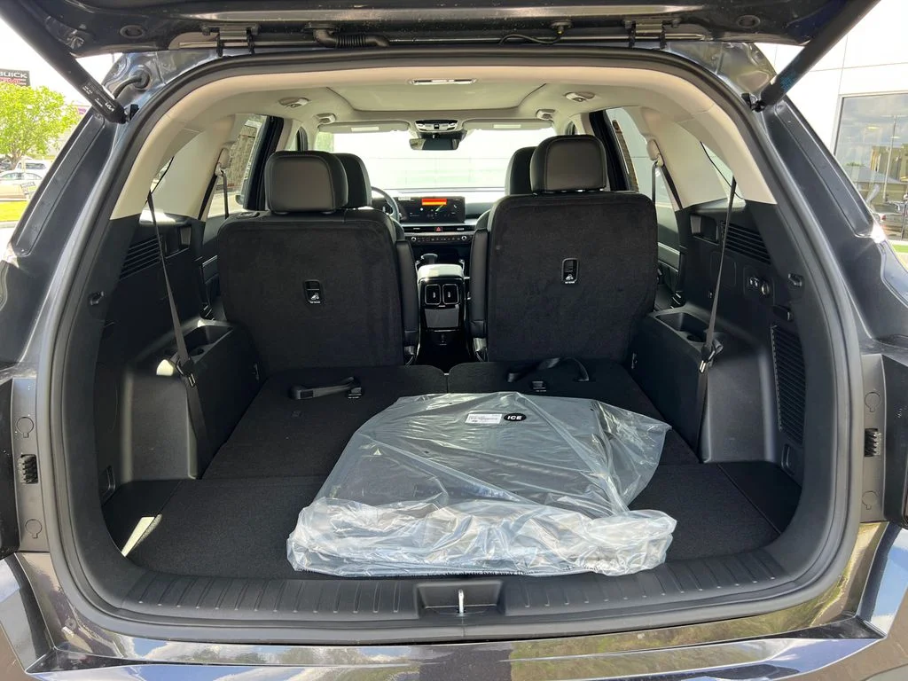 2025 Kia Sorento SX - Photo 13
