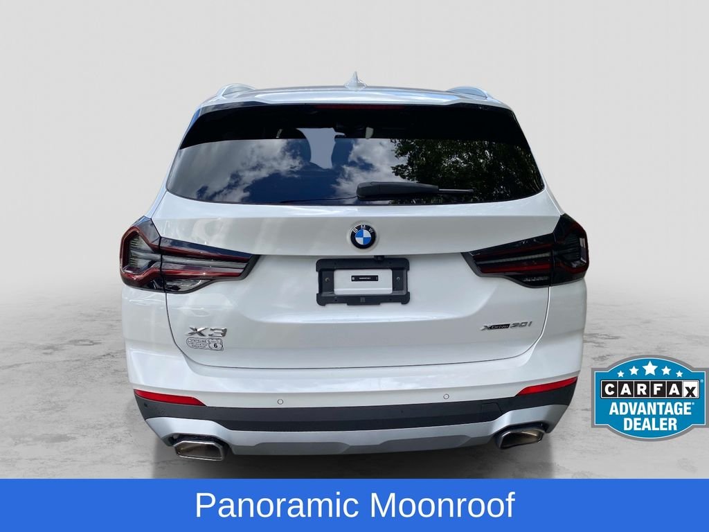 Used 2024 White BMW xDrive30i image 4