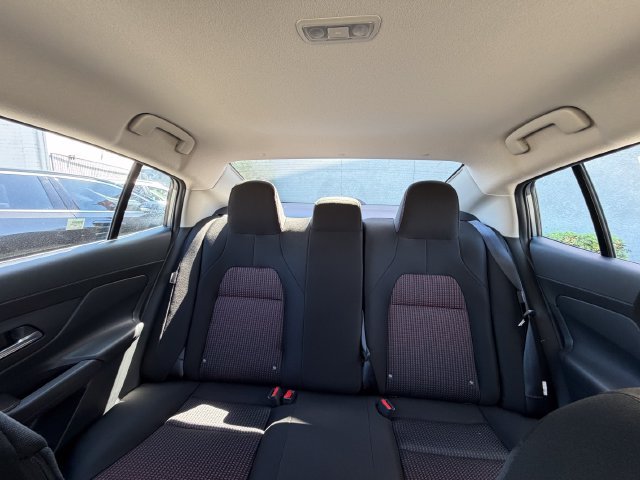 New 2027 Atlantic Gray Metallic Nissan SR image 32