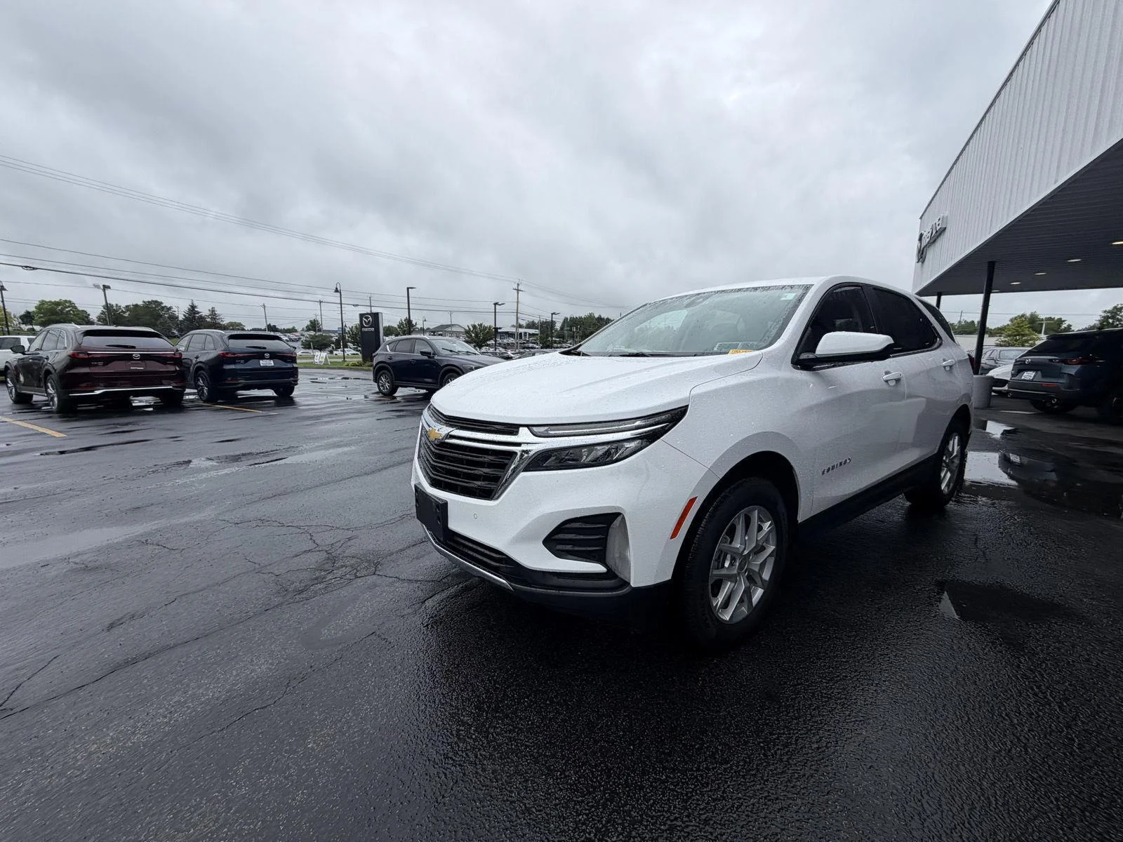Used 2023 Summit White Chevrolet LT image 3