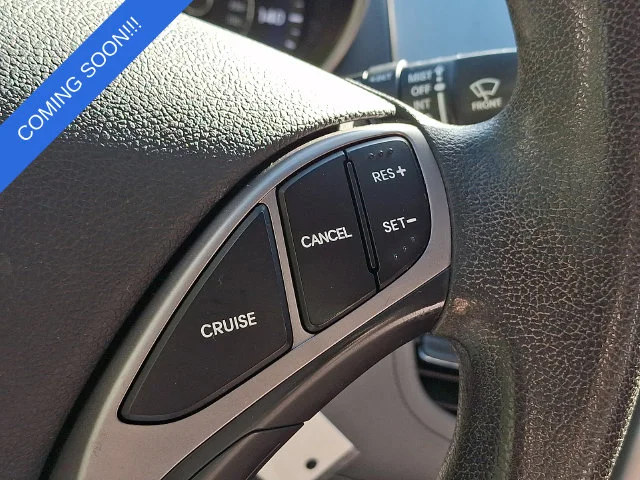 Used 2013 Gray Hyundai GLS image 26