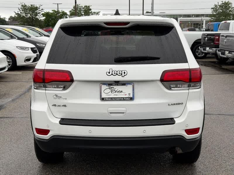 Used 2022 Bright White Clear Coat Jeep Laredo E image 4