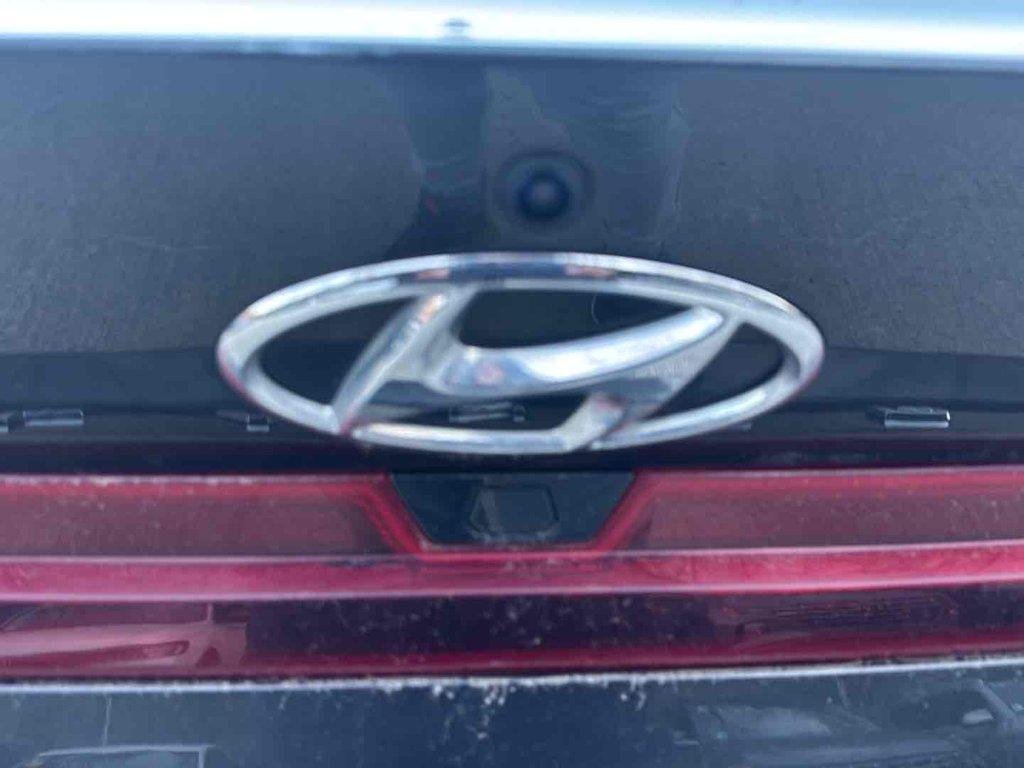 Used 2023 Portofino Gray Hyundai SEL image 18