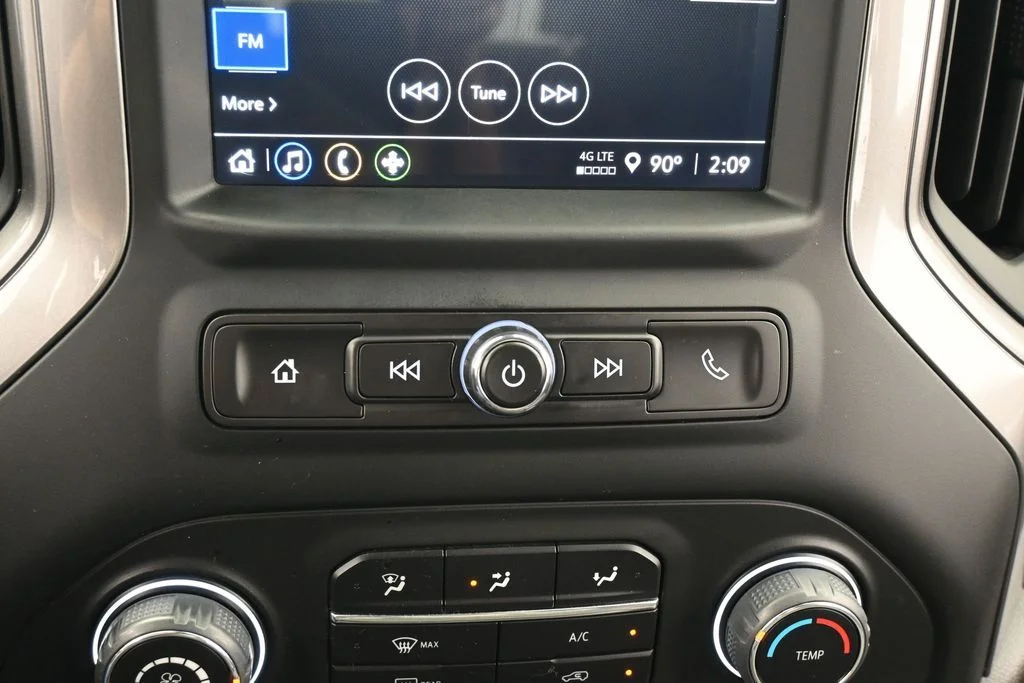 Used 2024 Slate Gray Metallic Chevrolet Custom image 24