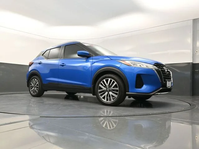 Used 2023 Blue Nissan SV image 19