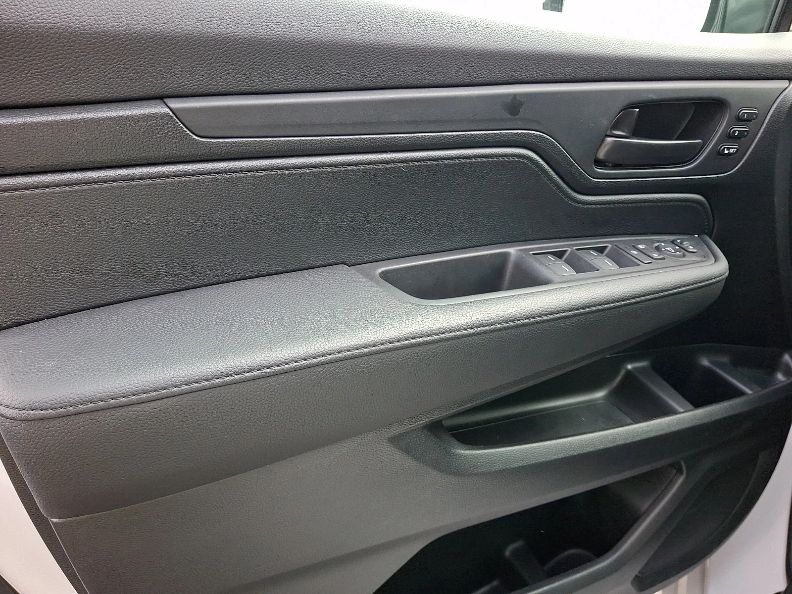 2026 Honda Odyssey Sport L - Photo 43