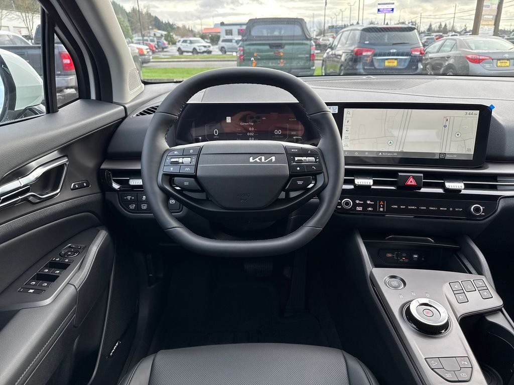 New 2026 Snow White Pearl Kia SX Prestige image 21