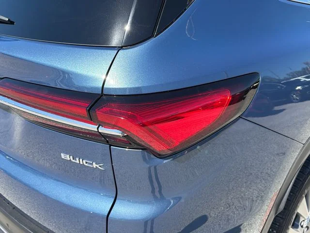 Used 2025 Blue Buick Preferred image 9
