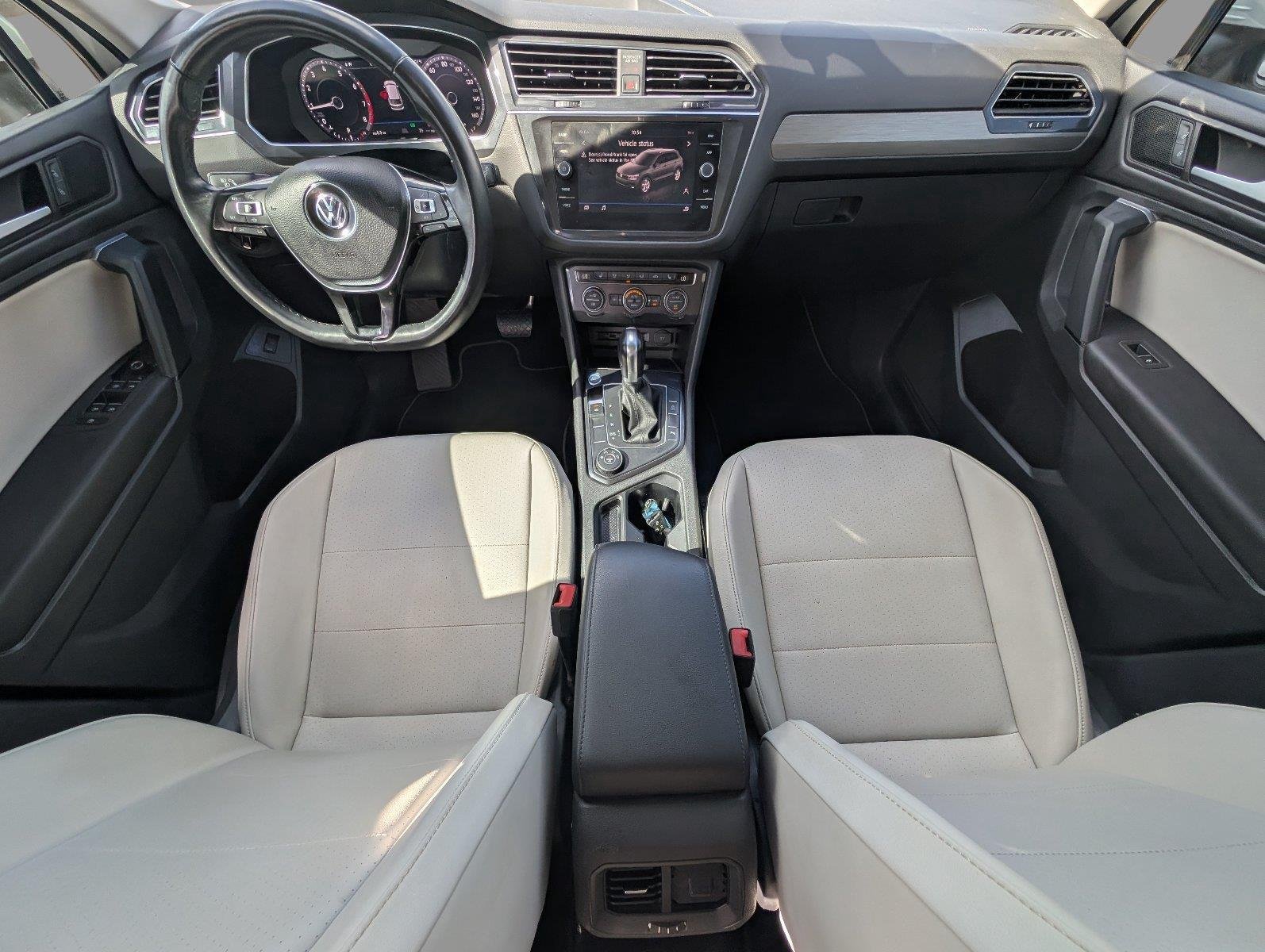 Used 2019 Pure White Volkswagen SEL image 35
