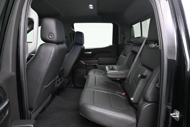 Used 2019 ONYX BLACK GMC SLT image 22