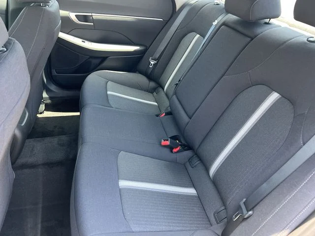 Used 2026 Gray Hyundai SEL Sport image 32