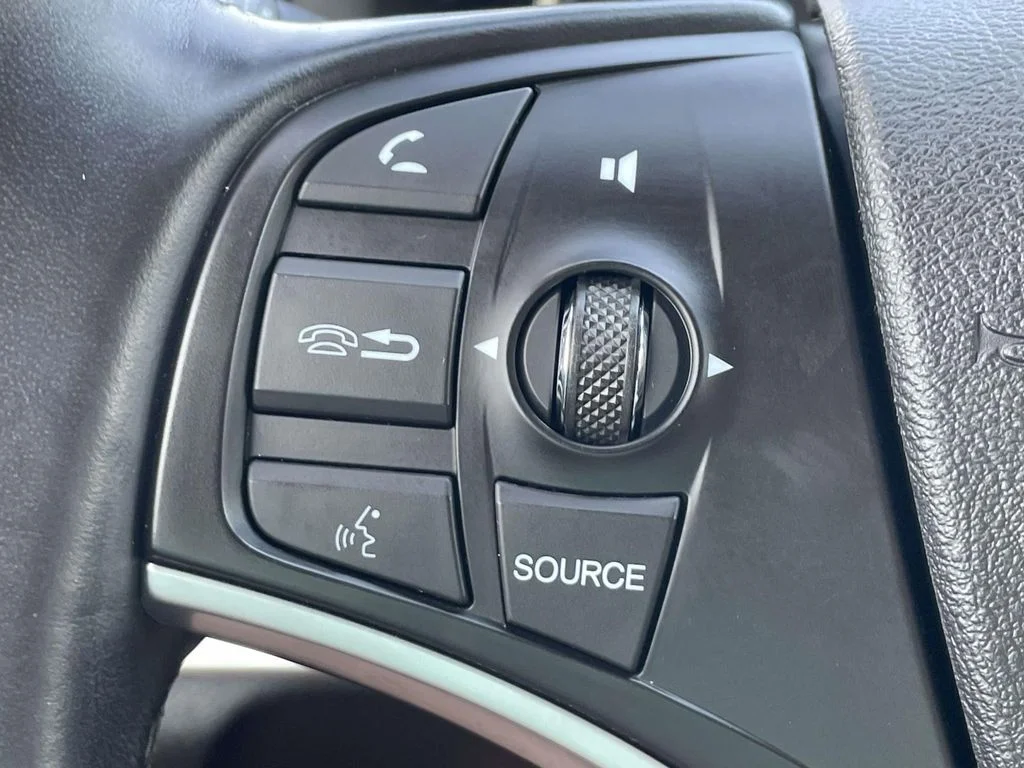 Used 2020 White Acura Standard image 25