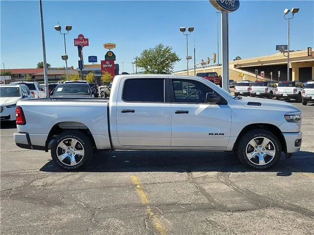 Used 2026 Silver Zynith RAM Tradesman 4x2 Crew Cab 144.5 in. WB image 4