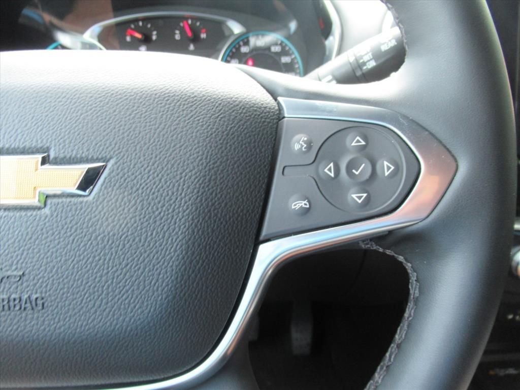 Used 2023 White Chevrolet LT Leather image 26