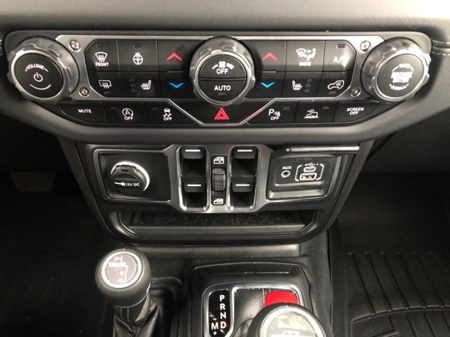 Used 2025 Gray Jeep High Tide image 41