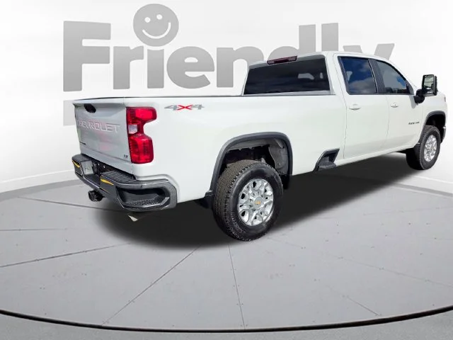 Used 2024 White Chevrolet LT image 5
