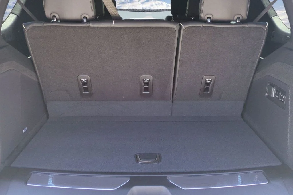 2026 Cadillac Escalade Platinum Sport - Photo 15