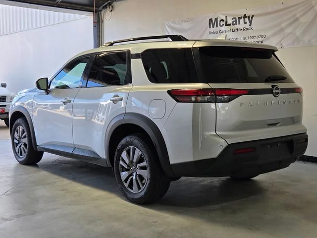Used 2025 Silver Nissan SV image 3