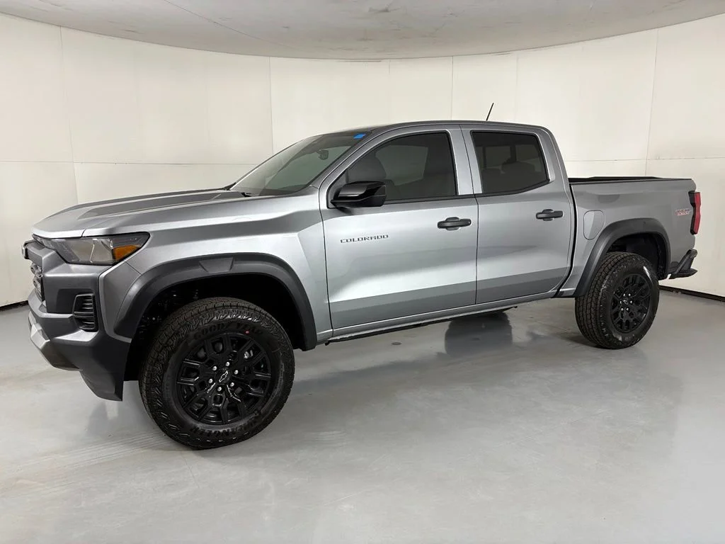 New 2026 Sterling Gray Metallic Chevrolet Trail Boss image 6