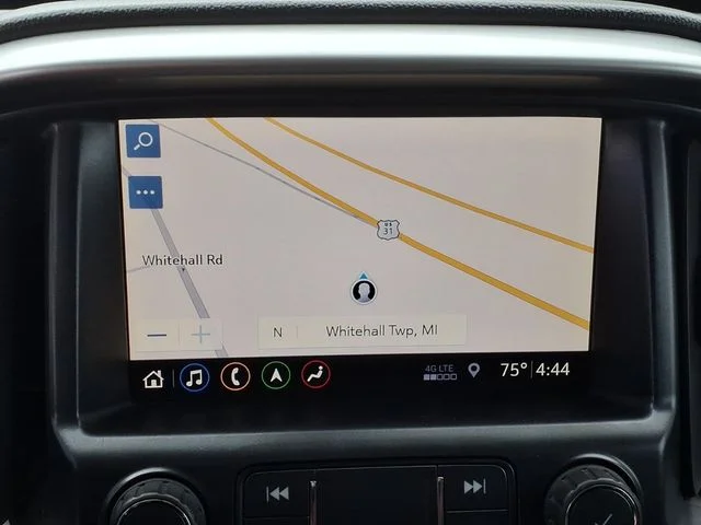 Used 2019 White Chevrolet ZR2 image 6