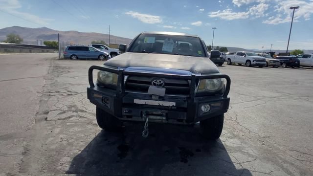 Used 2010 Gray Toyota Base V6 image 3