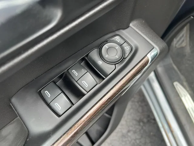 Used 2020 Satin Steel Metallic Chevrolet LT image 14