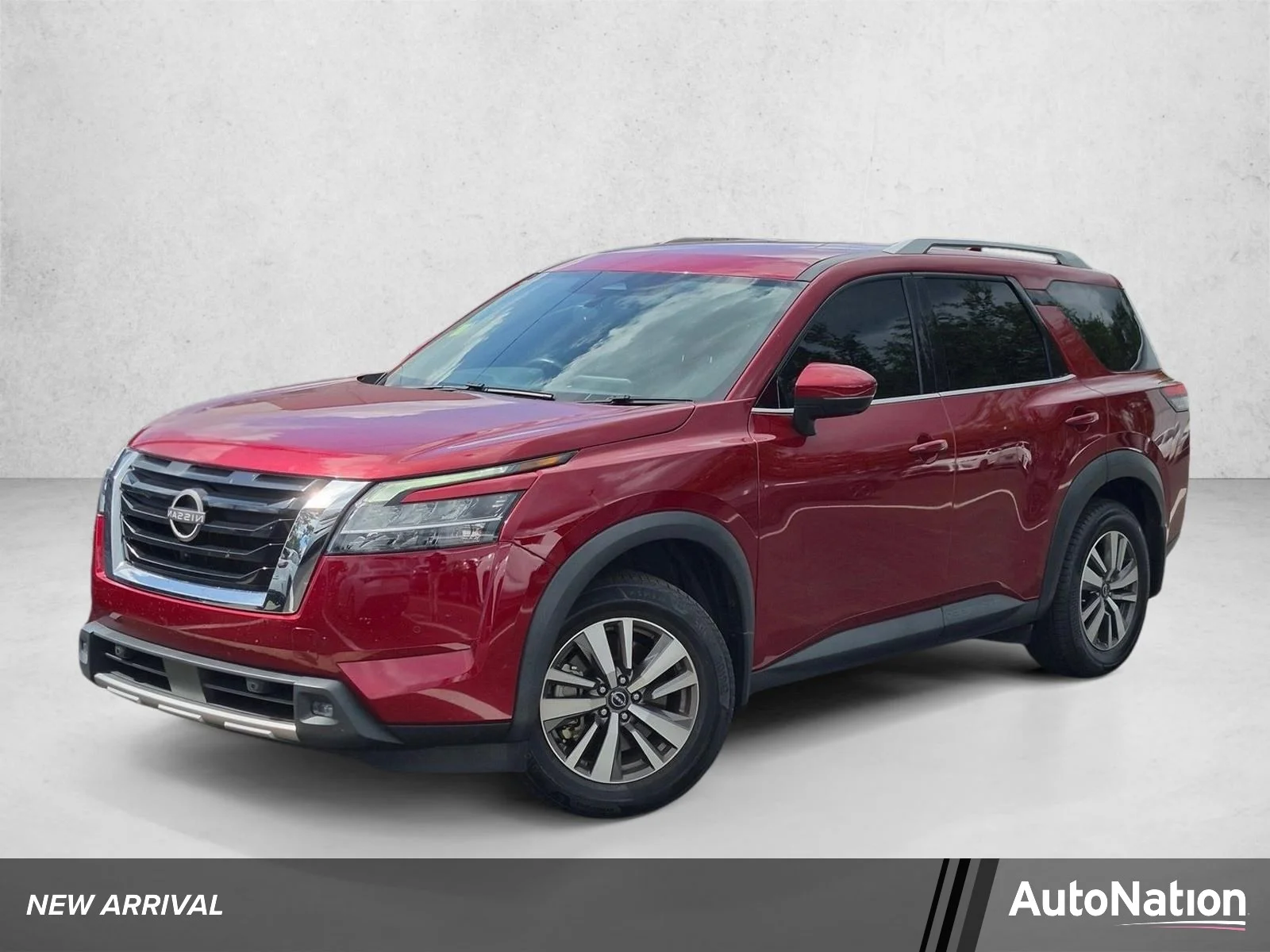 Used 2022 Scarlet Ember Tintcoat Nissan SL image 1