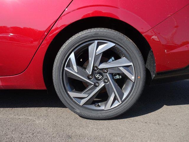2025 Hyundai Elantra SEL - Photo 8