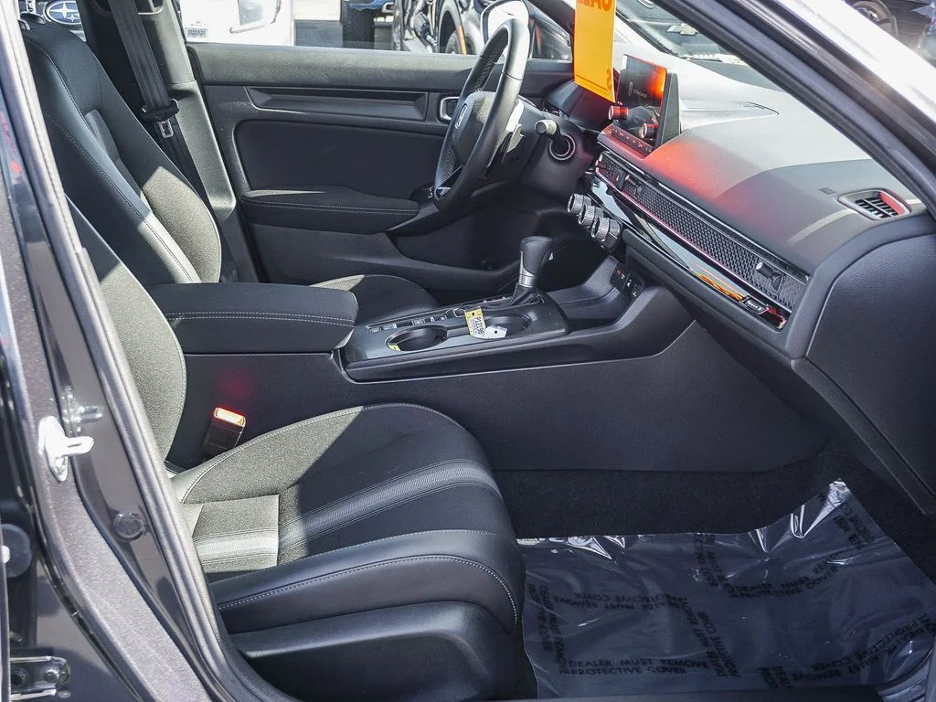 Used 2025 Gray Honda Sport image 12