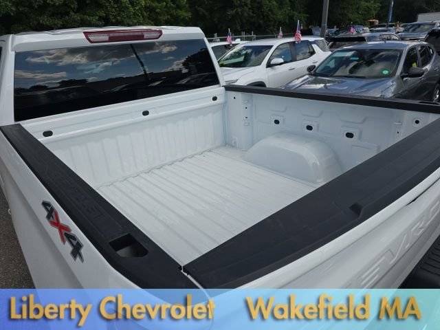 New 2026 Summit White Chevrolet LT (2FL) image 10